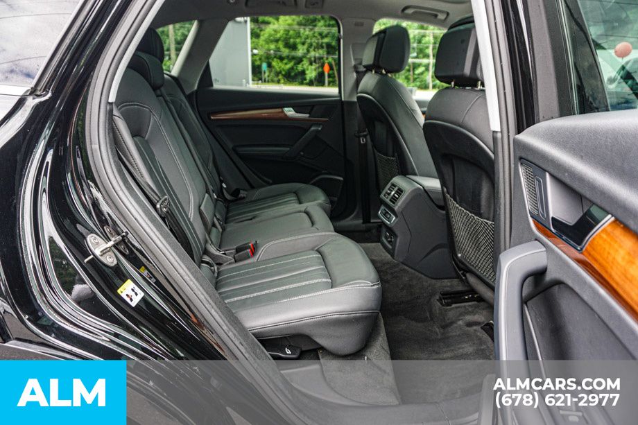 2023 Audi Q5 45 S line Premium photo 7