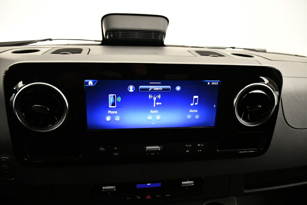 Thumbnail: 2026 Mercedes-Benz Sprinter - 17