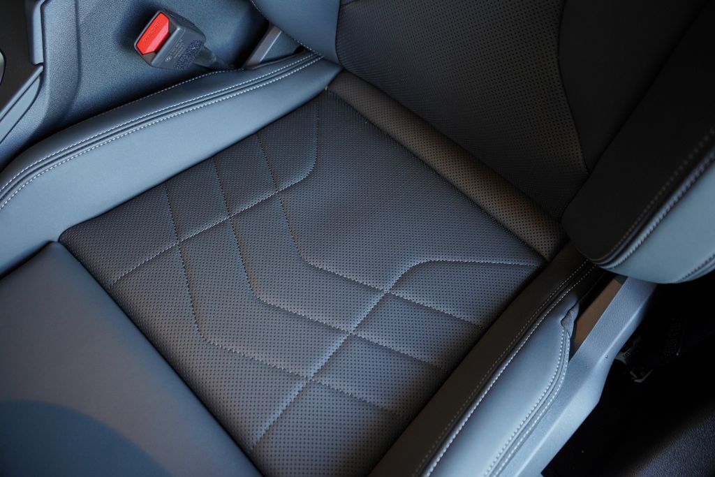 Thumbnail: 2026 BMW 2 Series - 12