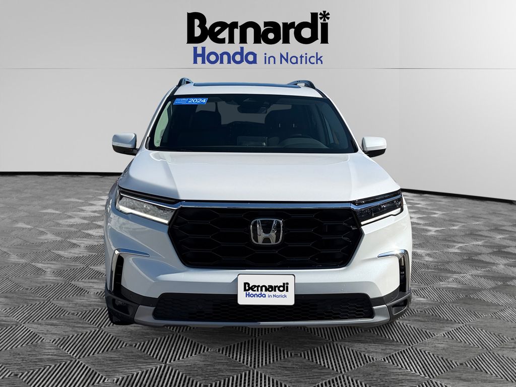 2024 Honda Pilot Touring AWD