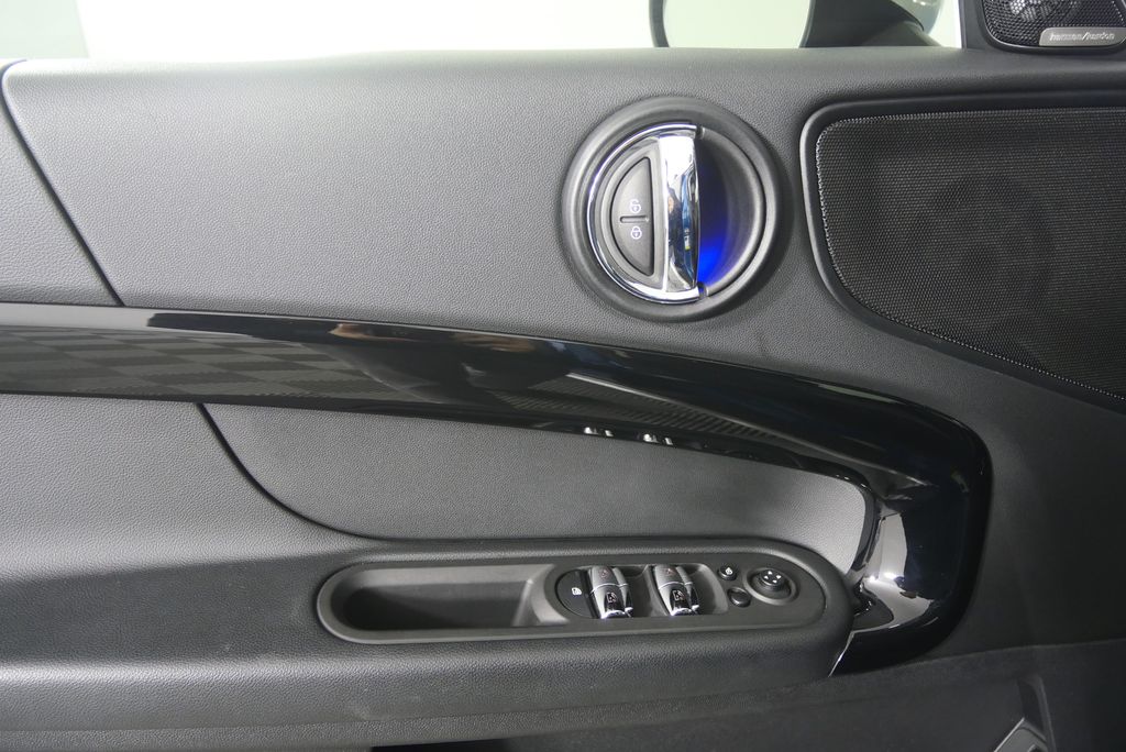 Thumbnail: 2019 MINI Cooper Countryman - 9