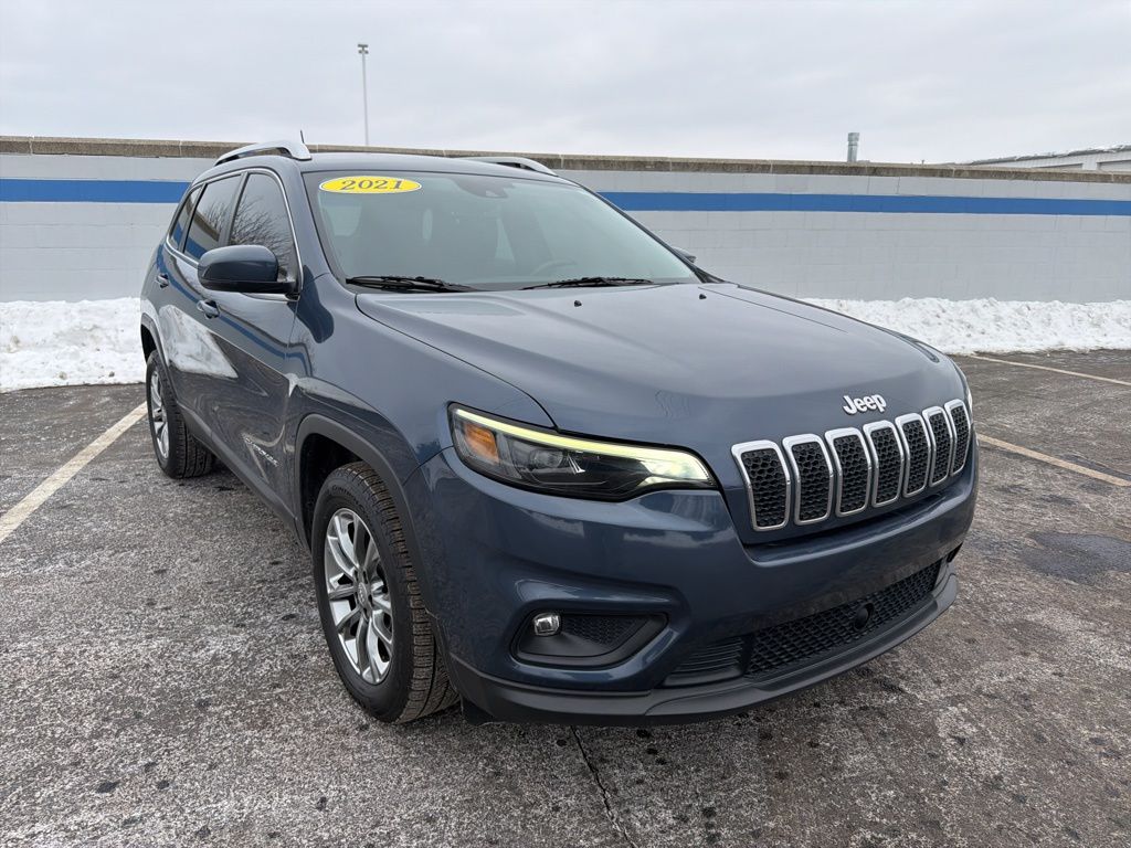 Thumbnail: 2021 Jeep Cherokee - 7
