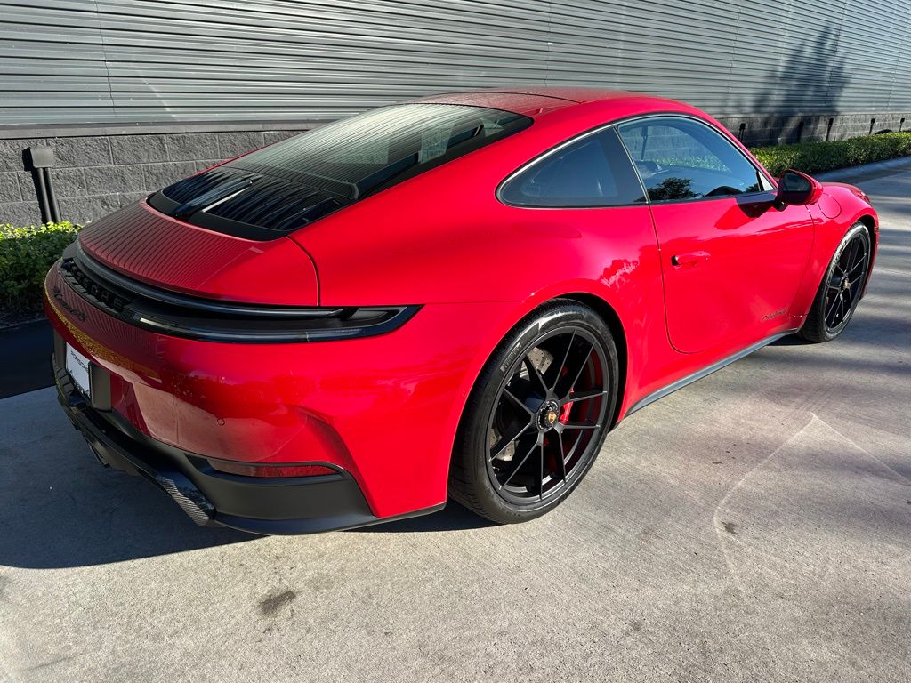 Thumbnail: 2026 Porsche 911 - 9