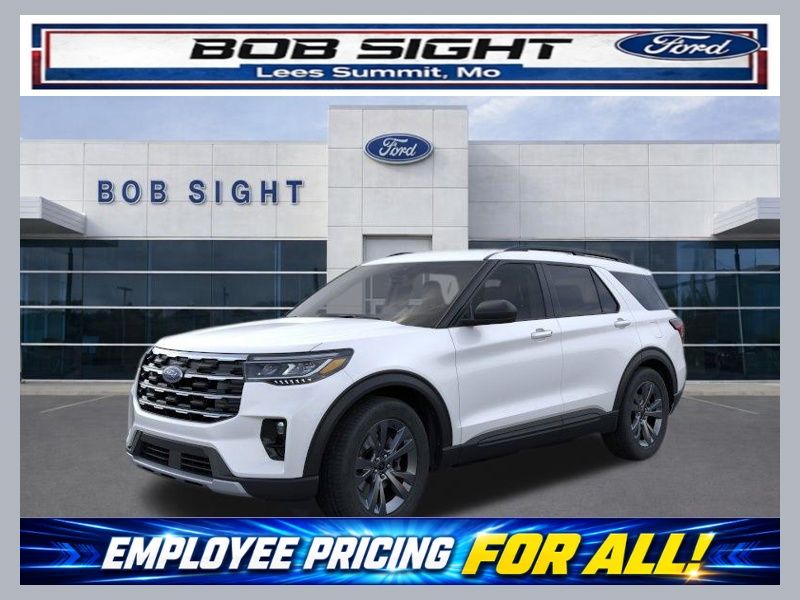 2026 Ford Explorer Active 4WD's photo