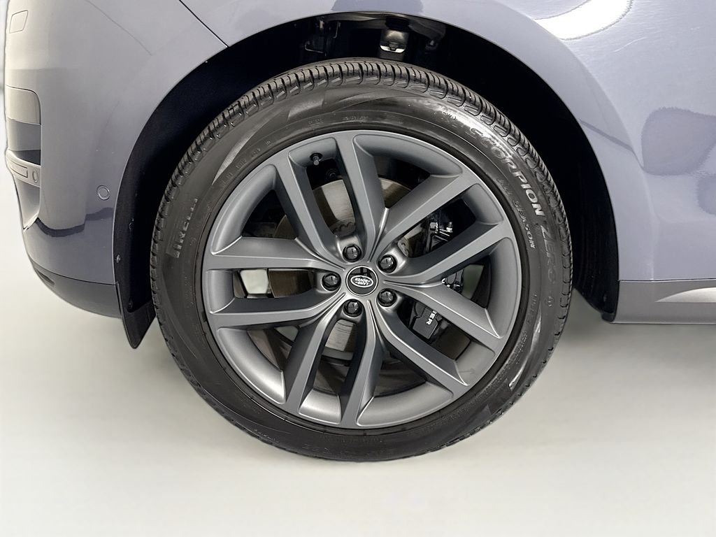 Thumbnail: 2024 Land Rover Range Rover Sport - 30