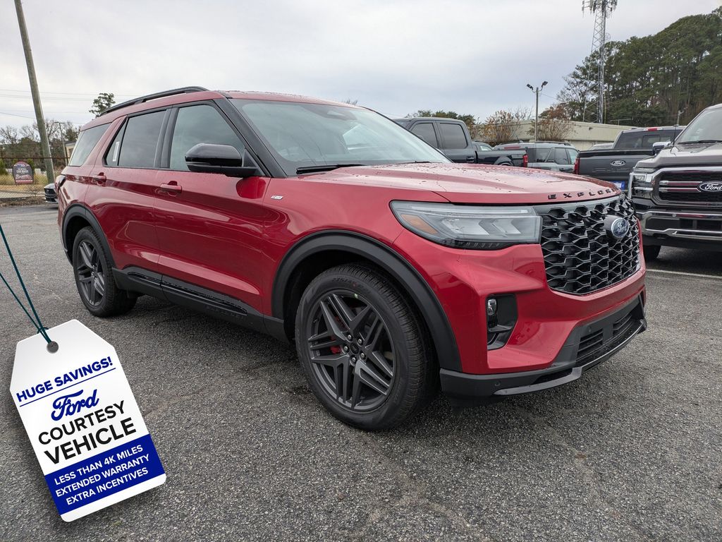 2026 Ford Explorer ST-Line