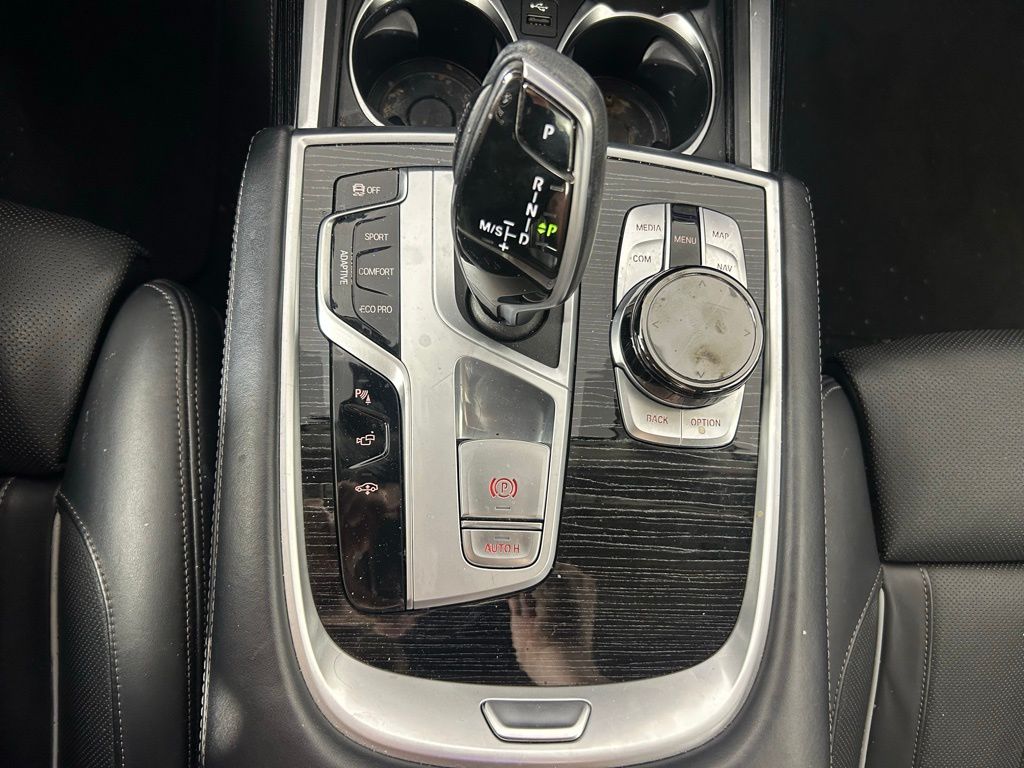 Thumbnail: 2022 BMW 7 Series - 18