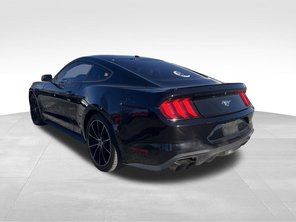 2020 Ford Mustang EcoBoost 5