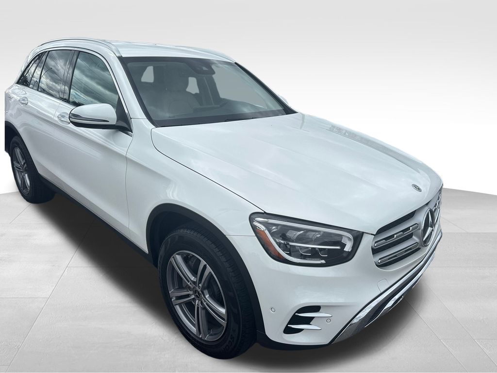 Used 2022  Mercedes-Benz GLC 300 image 60