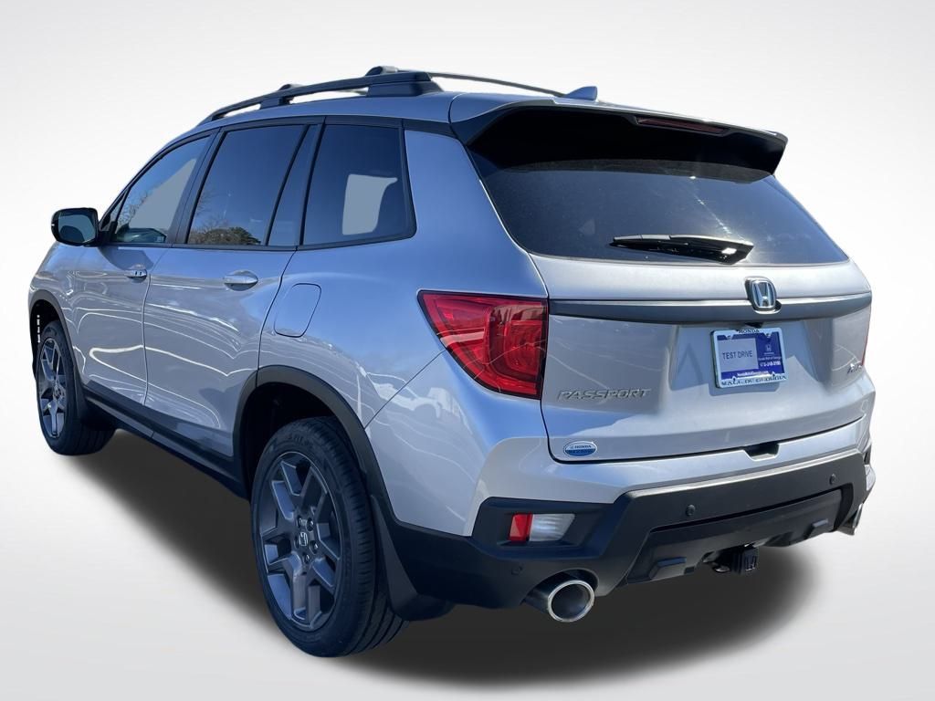 Thumbnail: 2023 Honda Passport - 4