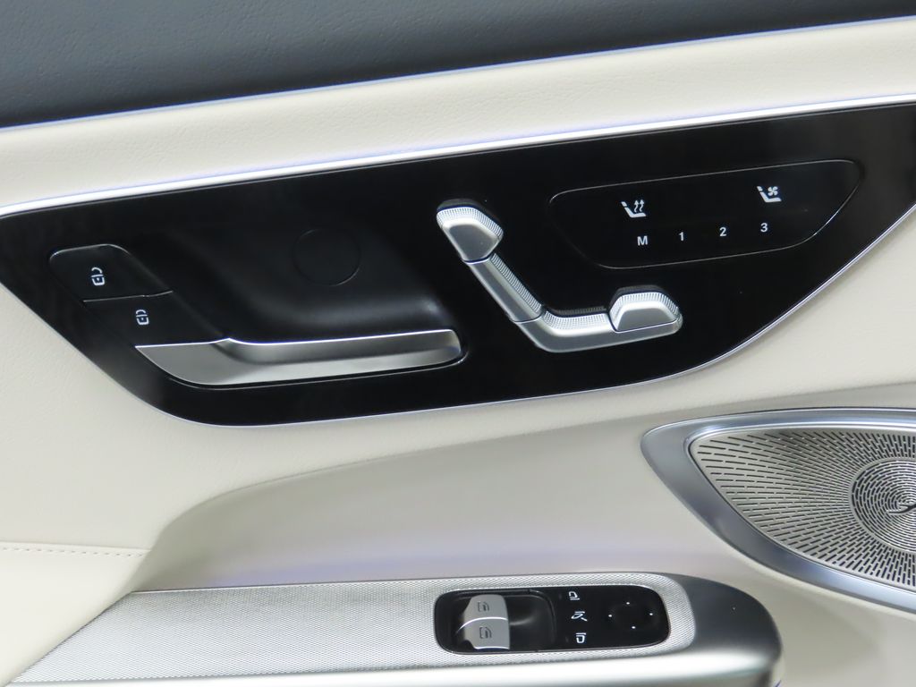 Thumbnail: 2026 Mercedes-Benz CLE - 25