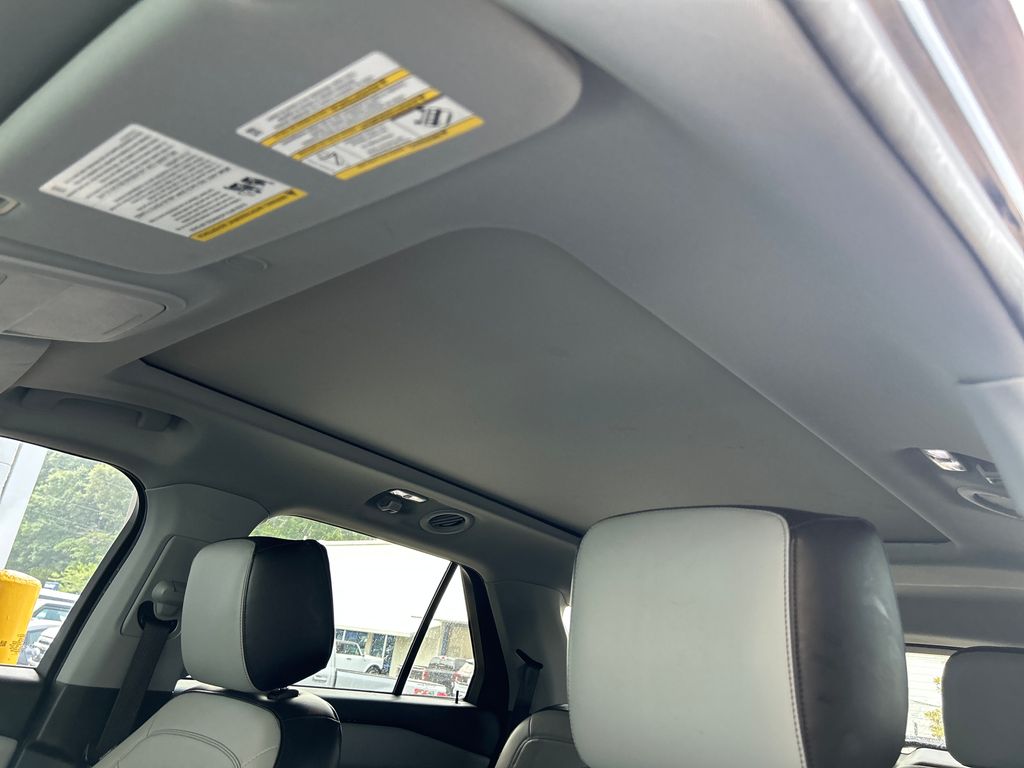 Used 2021 Blue Ford XLT image 10