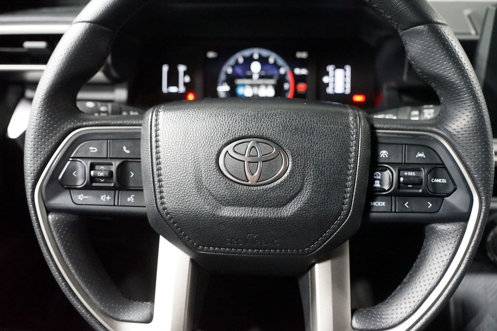 Thumbnail: 2025 Toyota 4Runner - 13