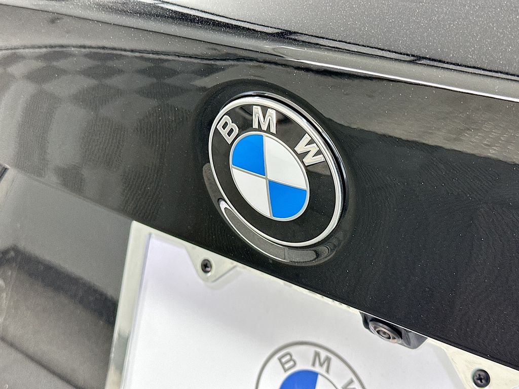 Thumbnail: 2026 BMW 3 Series - 22