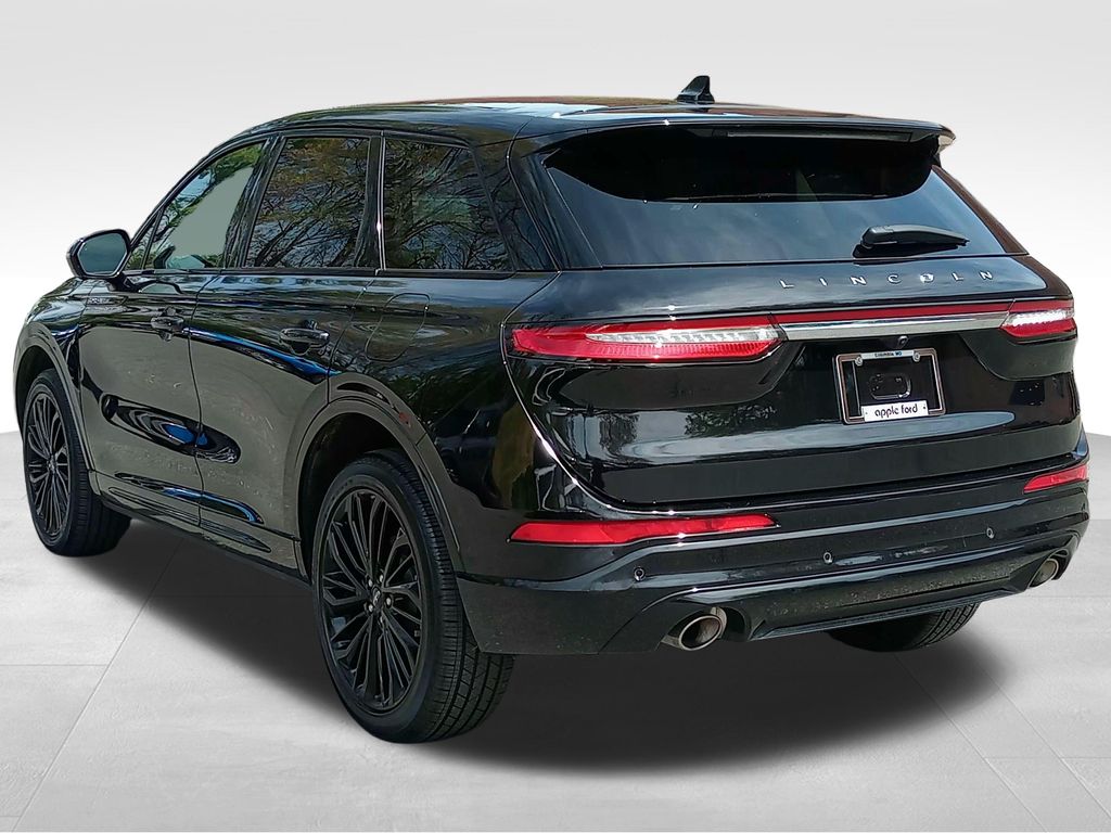 2025 Lincoln Corsair Reserve