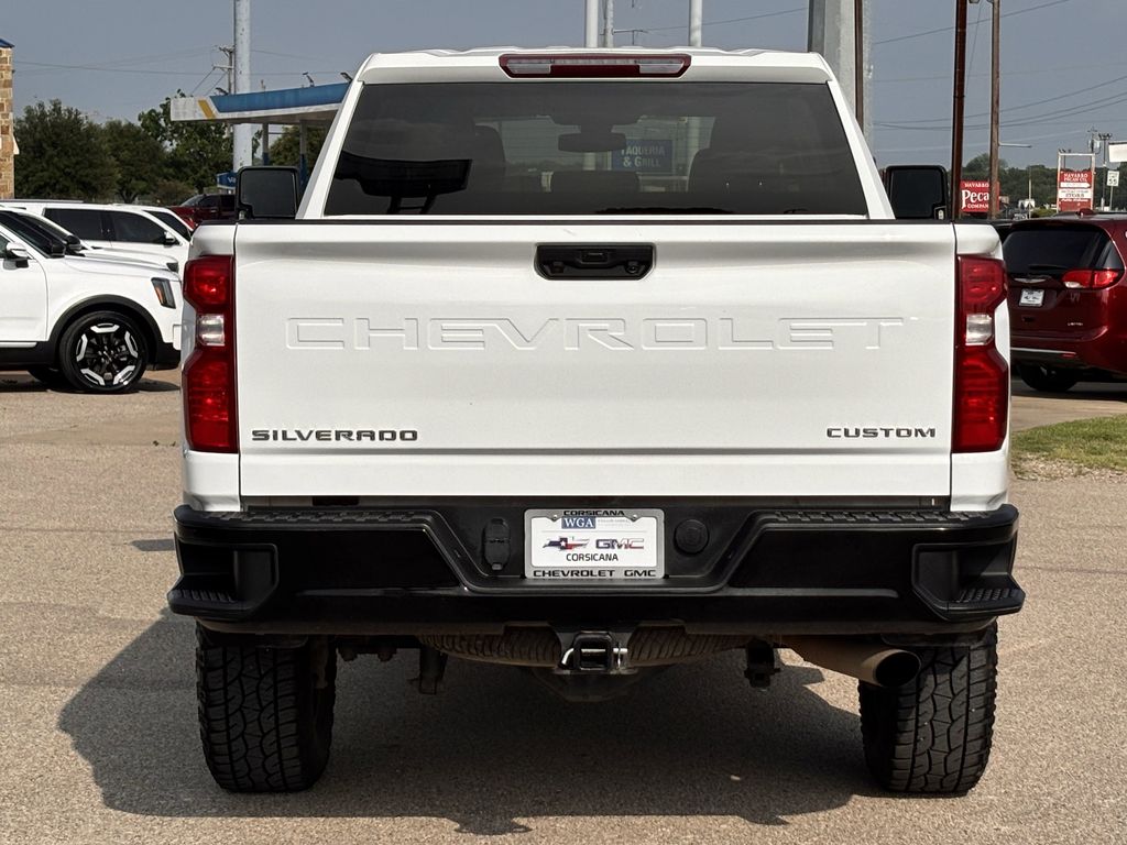 Used Car 2022 Chevrolet Silverado 2500hd  Custom For Sale Under $40,000 In Corsicana, Texas