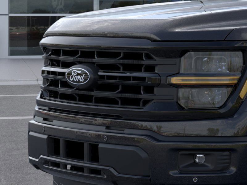 2025 Ford F-150 XLT photo 15