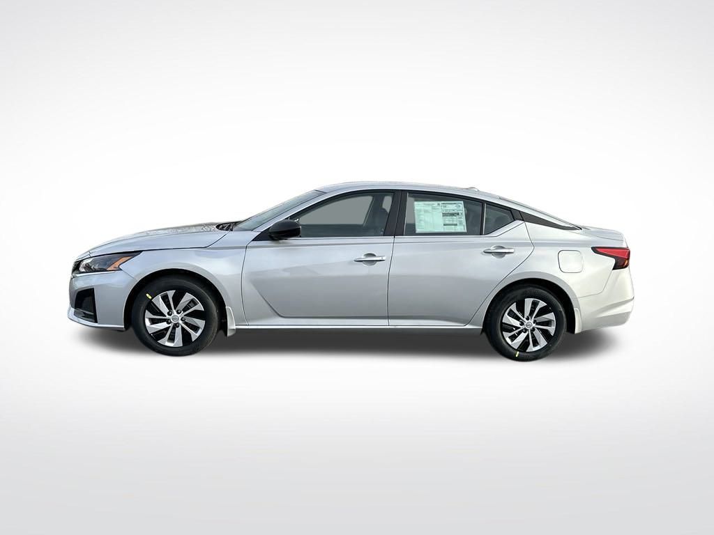2025 Nissan Altima 2.5 S photo