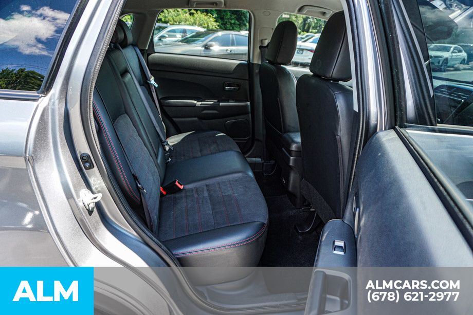 Used 2024 Silver Mitsubishi 2.0 ES image 21