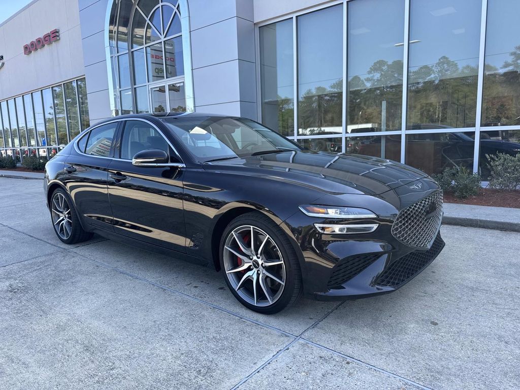2025 Genesis G70 2.5T Standard RWD