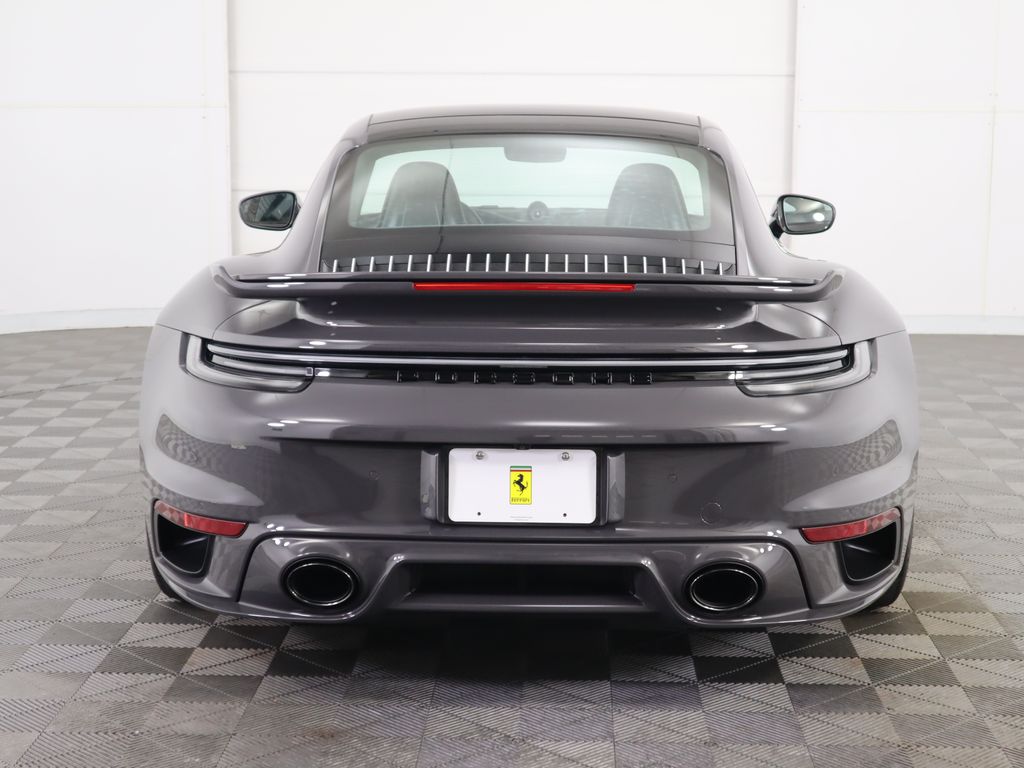 2022 Porsche 911 Turbo 6