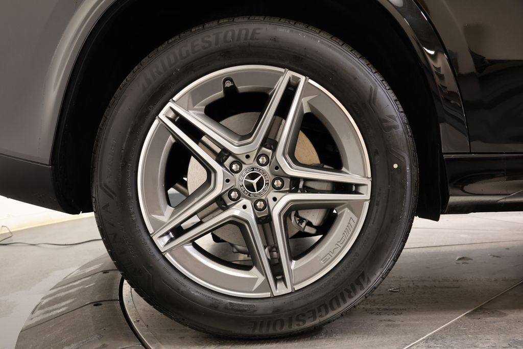 Thumbnail: 2026 Mercedes-Benz GLE - 13