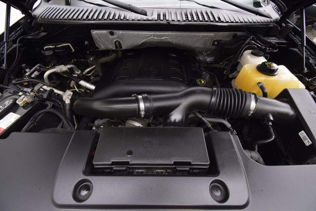 used 2015 Ford Expedition car, priced at $12,000