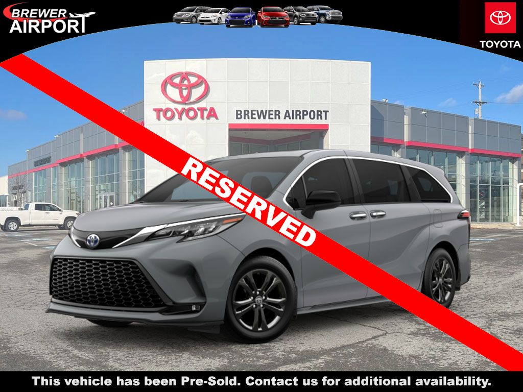 2026 Toyota Sienna XSE 7-Passenger Hybrid AWD's photo
