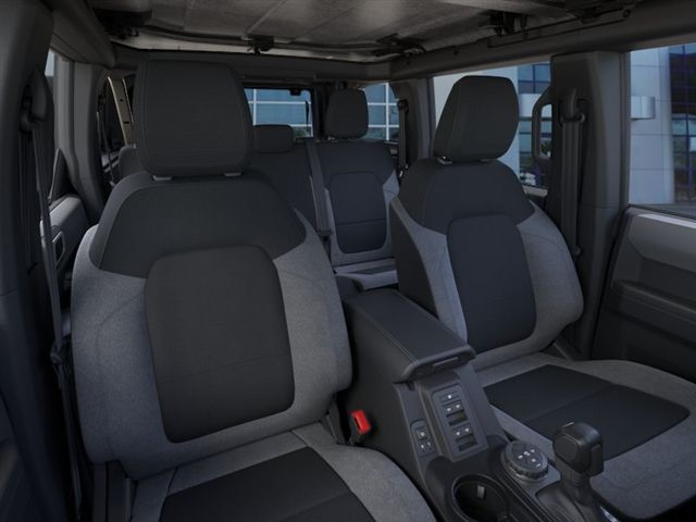 2025 Ford Bronco Base - 9