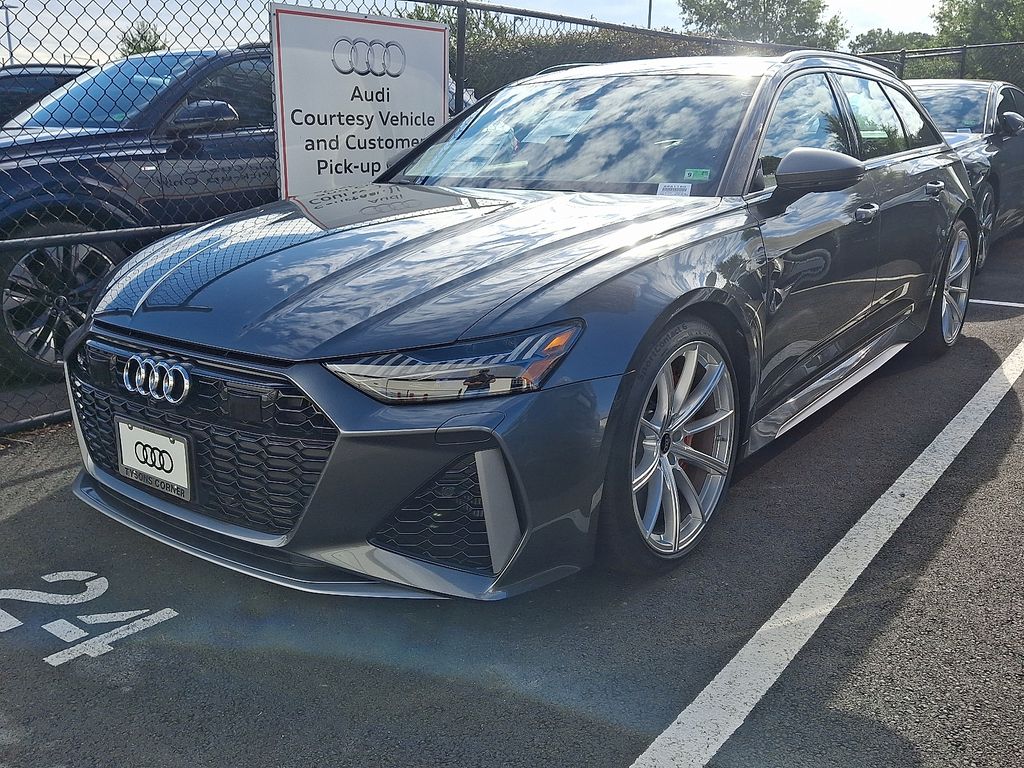 2026 Audi RS 6 4.2 -
                  Vienna, VA