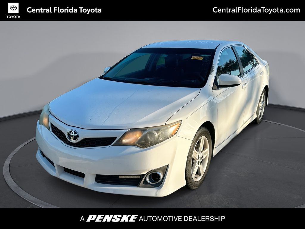 2013 Toyota Camry SE -
                  Orlando, FL