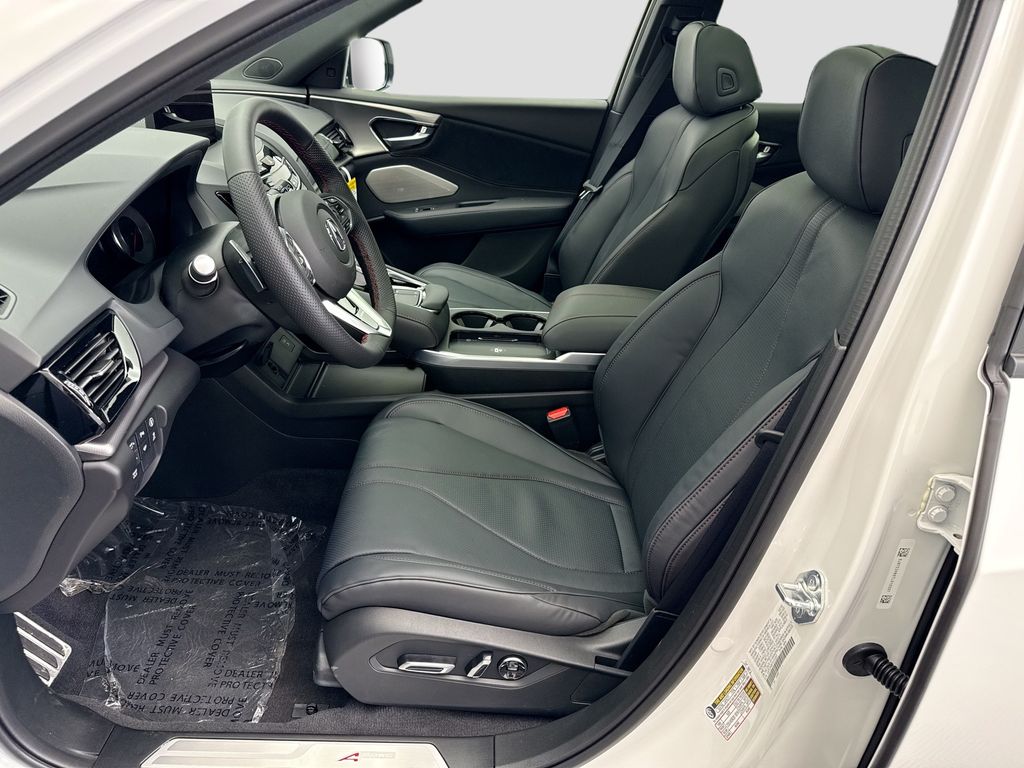 Thumbnail: 2026 Acura RDX - 18