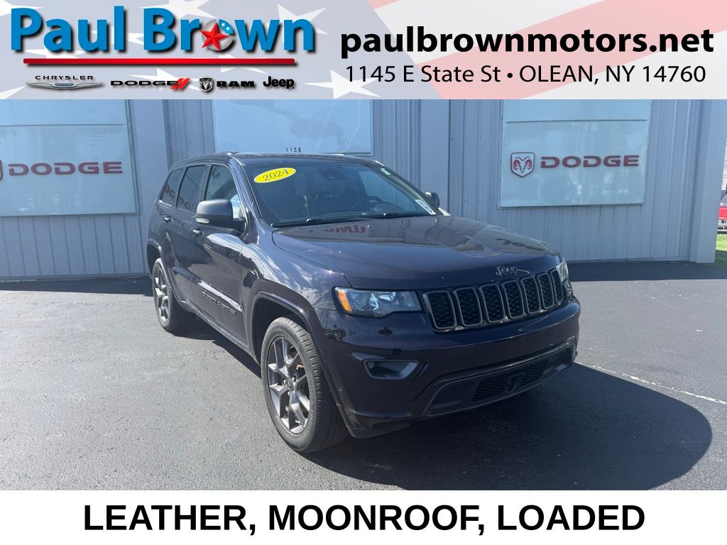 Red (Sangria Metallic Clearcoat) 2021 Jeep Grand Cherokee SUV / Crossover Four-Wheel Drive 8-Speed Automatic