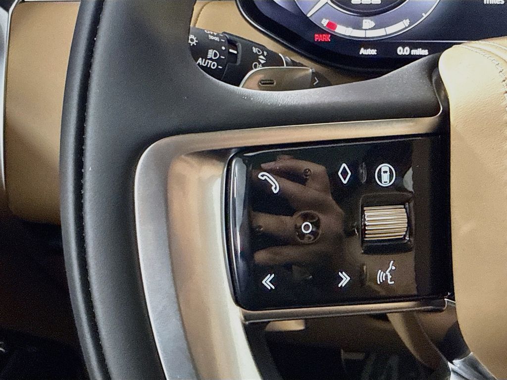 Thumbnail: 2026 Land Rover Range Rover - 12