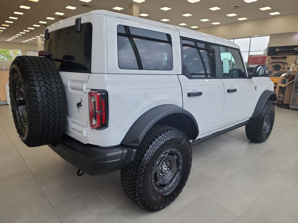 2025 Ford Bronco Badlands photo