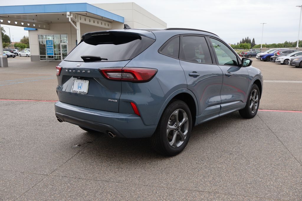Thumbnail: 2024 Ford Escape - 5