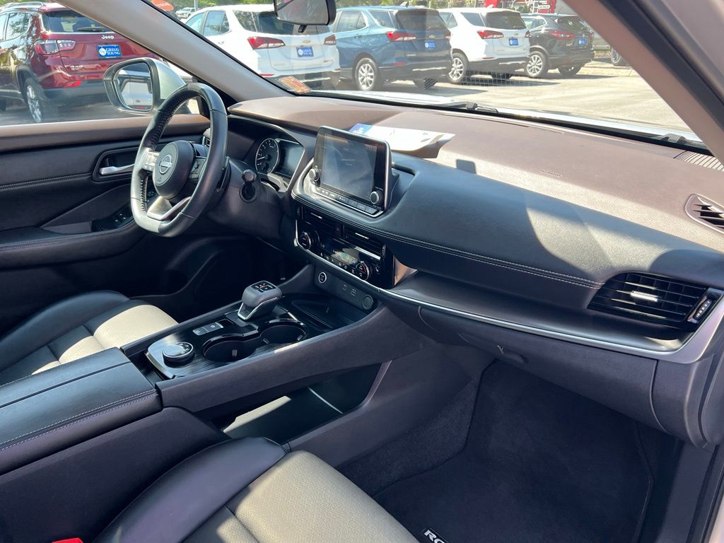 Used 2022 Nissan Rogue SUV