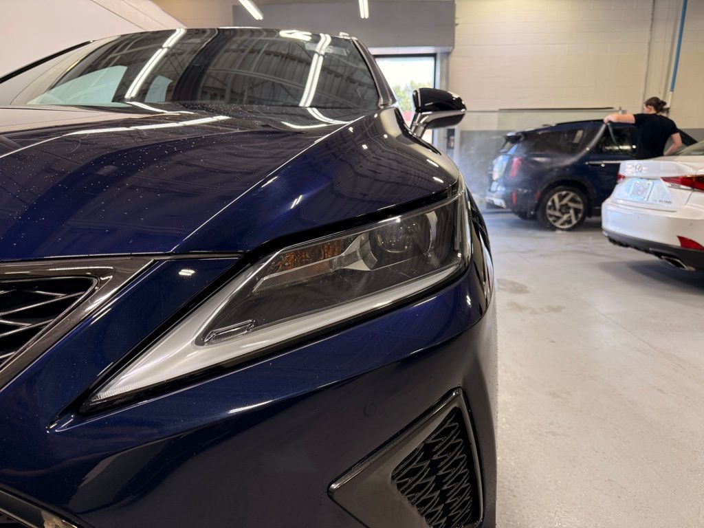 Thumbnail: 2022 Lexus RX - 9