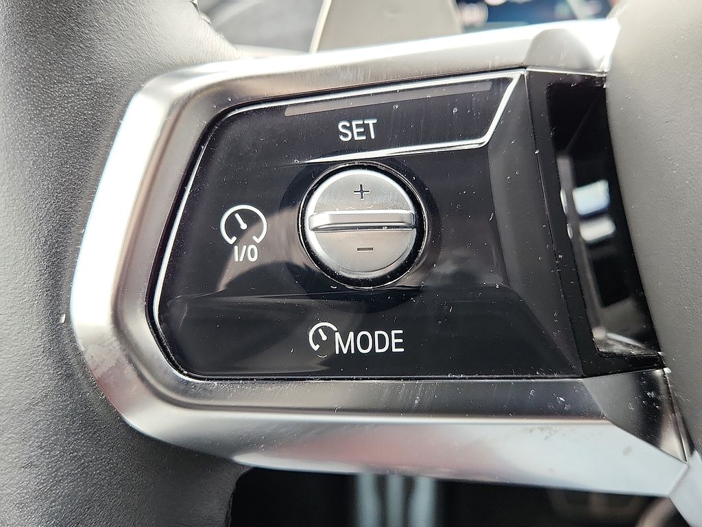 Thumbnail: 2024 BMW 7 Series - 22