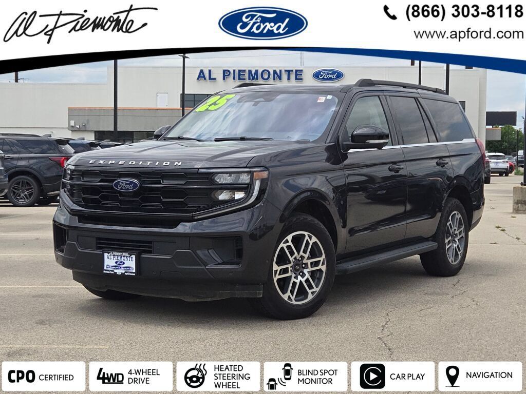 Gray Metallic 2025 Ford Expedition SUV / Crossover Four-Wheel Drive Automatic
