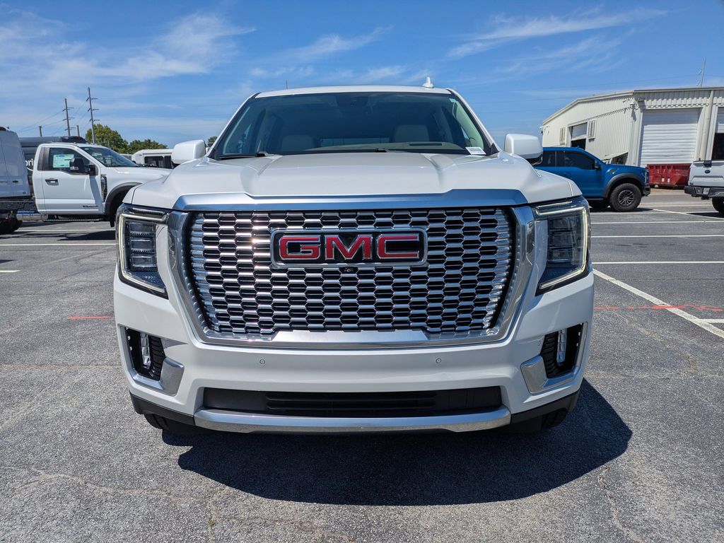 2023 GMC Yukon XL 4WD Denali