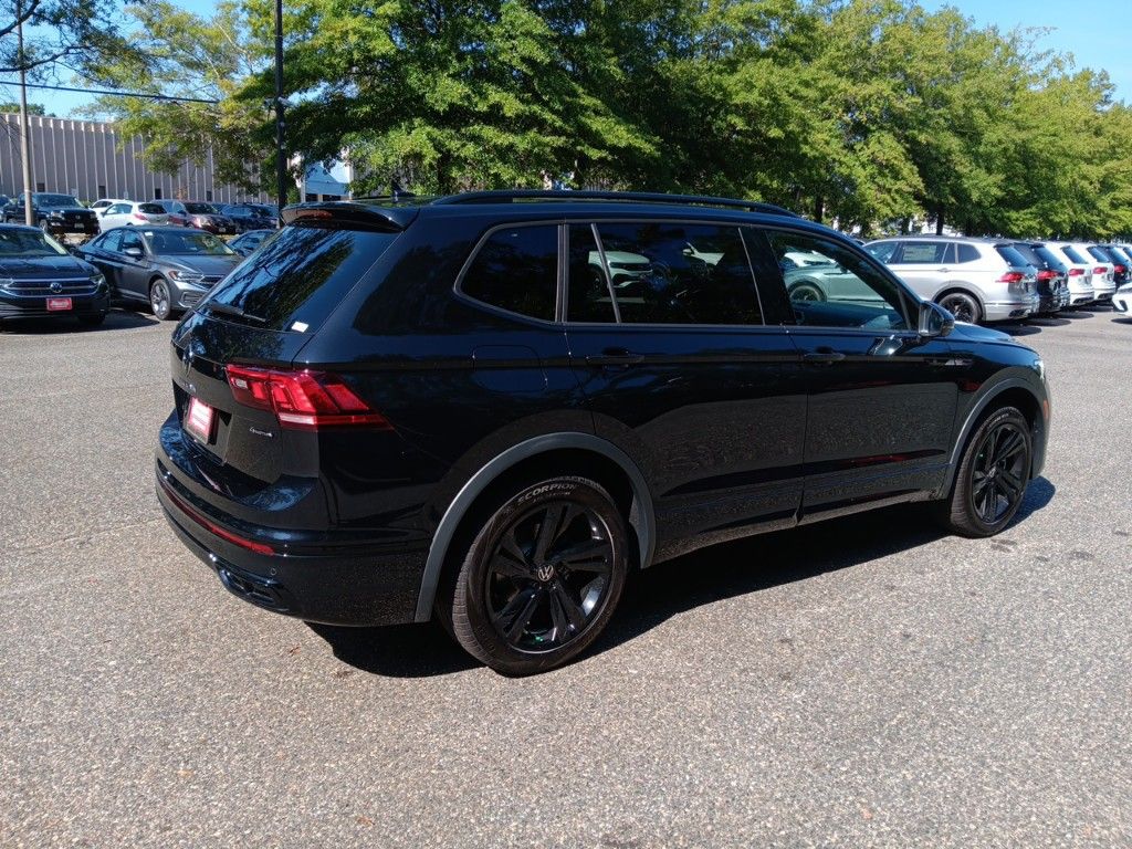 2024 Volkswagen Tiguan 2.0T SE R-Line Black 5