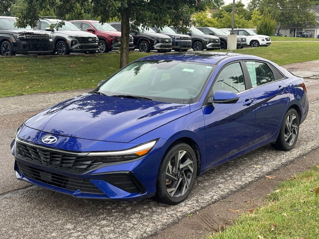 Intense Blue 2024 Hyundai Elantra Hybrid Sedan Front-Wheel Drive 6-Speed Dual Clutch