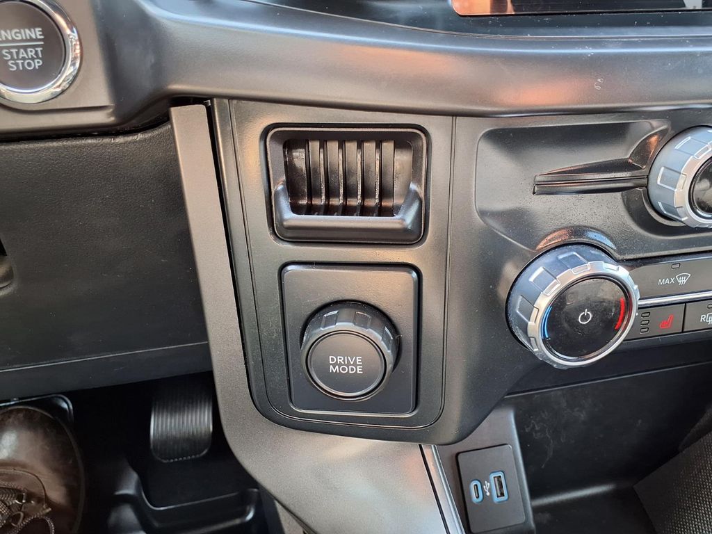 2024 Ford F-150 XLT - 11