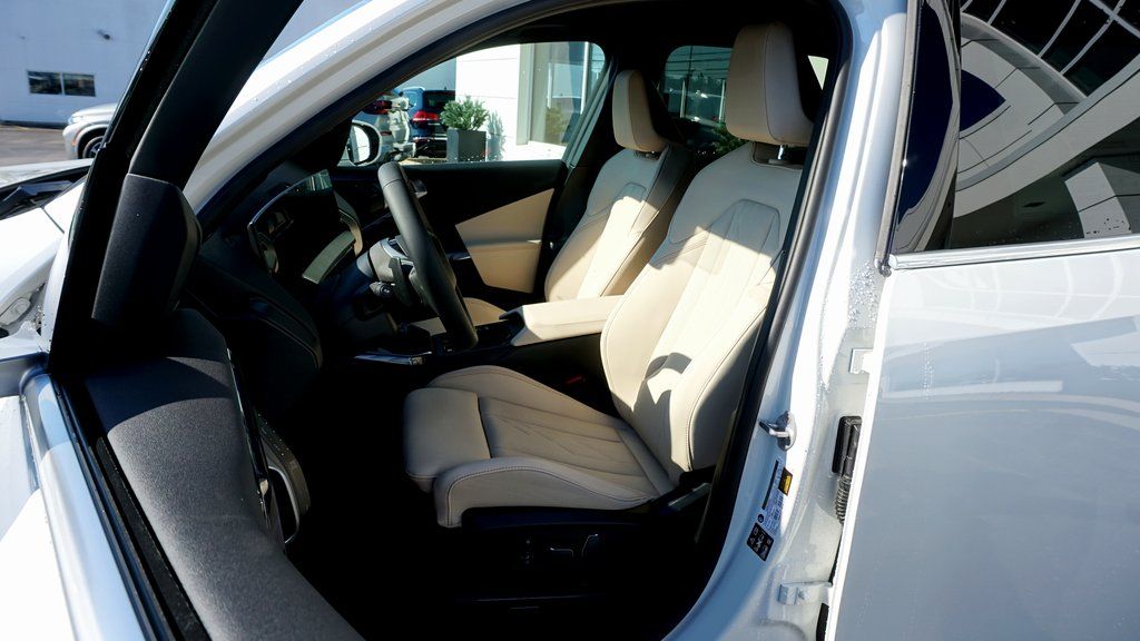 2026 BMW X3 30 - Photo 8