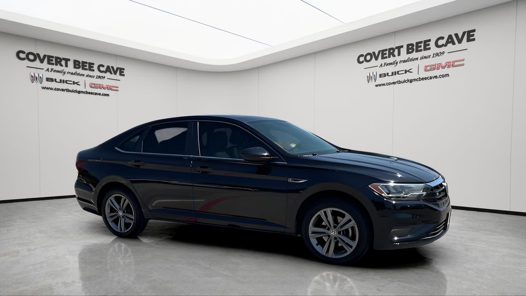 Used Car 2019 Volkswagen Jetta  R-line For Sale In Austin, Texas