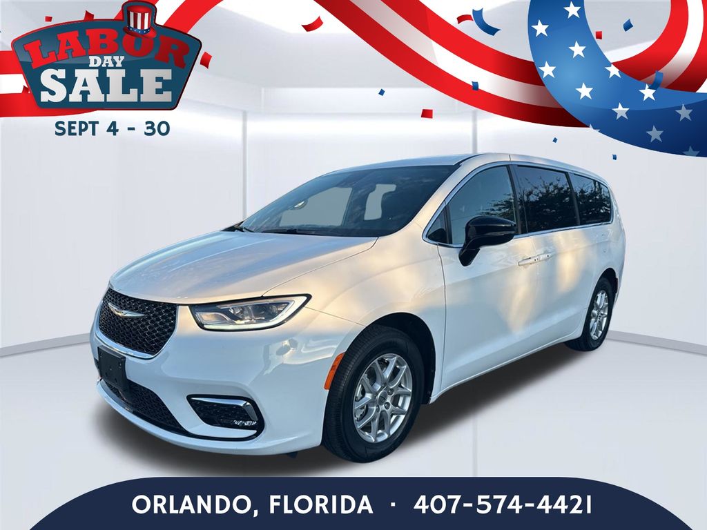 2025 Chrysler Pacifica