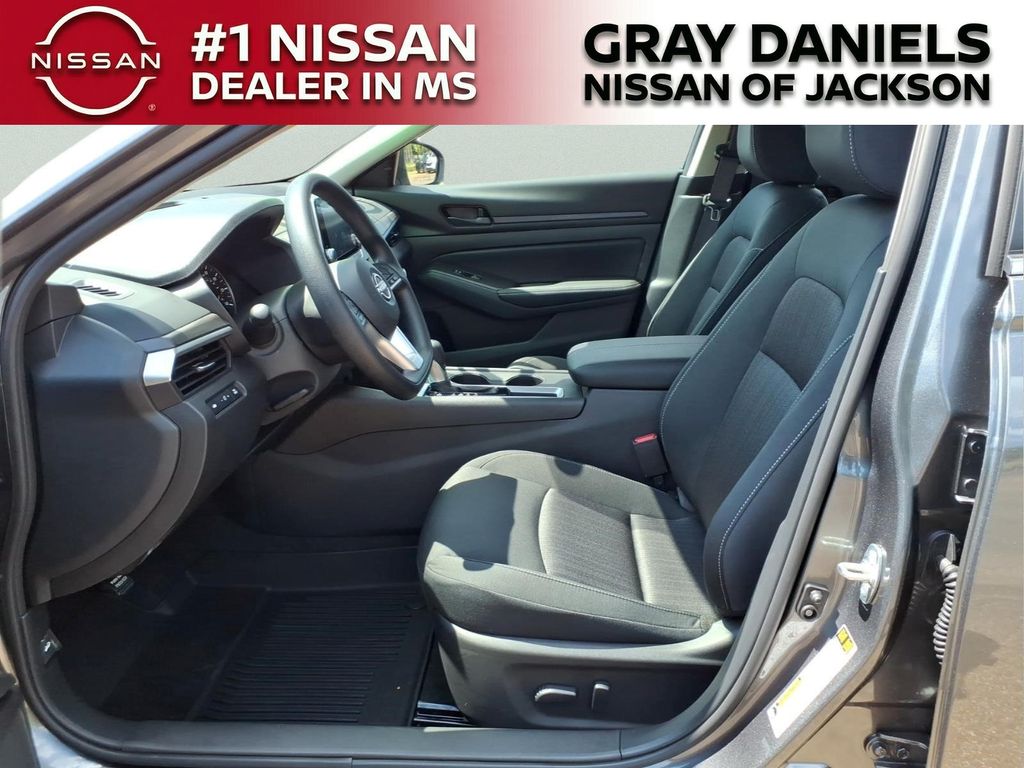 New 2026 Nissan Altima Sedan