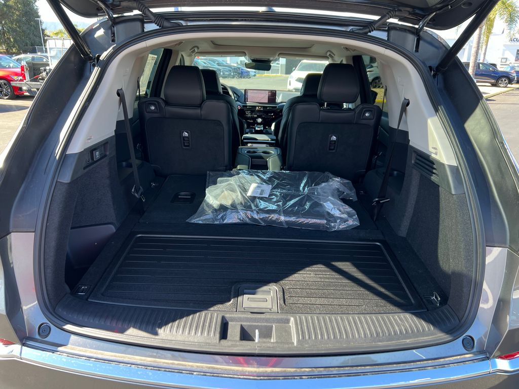 2025 Acura MDX Base 24