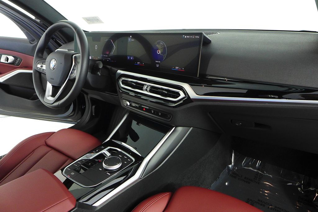 Thumbnail: 2024 BMW 3 Series - 13